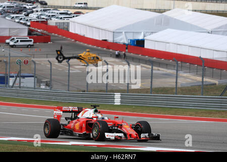 Austin, Texas, États-Unis. 23 Oct, 2016. Circuit du Nord, Texas, USA. Formula 1 Grand Prix d'Amérique, le jour de la course. La Scuderia Ferrari SF16-H &# x2013 ; Sebastian Vettel sur son chemin à la 4ème place : Action Crédit Plus Sport Images/Alamy Live News Banque D'Images