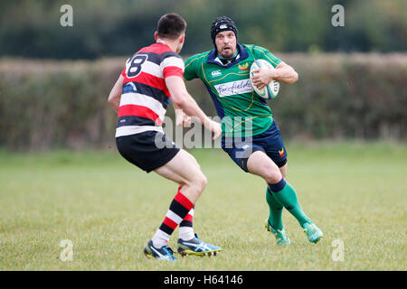 NDRFC 1XV vs Frome RFC 1er XV - Dorset, Angleterre. NDRFC player en action. Banque D'Images