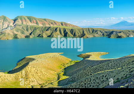 Le réservoir de l'Azat est étonnant pour profiter de la nature, d'admirer le paysage plié et donnent sur le mont Ararat, Ararat Province Banque D'Images