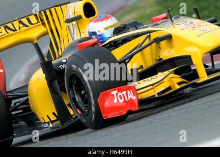 Motorsports, Vitaly Petrov, RUS, dans la Renault R30, voiture de course de Formule 1 à l'essai au circuit de Catalogne dans Banque D'Images