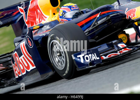 Motorsports, Mark Webber, AUS, dans la Red Bull Racing RB5, voiture de course de Formule 1 à l'essai au circuit de Catalogne dans Banque D'Images