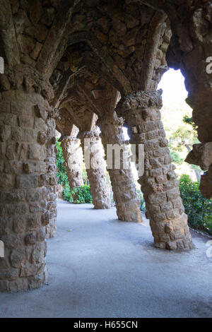 Le parc Güell est l'une des pièces de Gaudi Banque D'Images