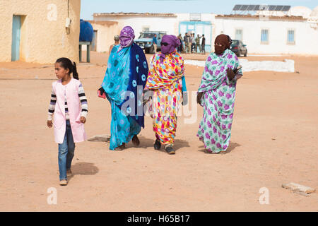 Rapport sur le camp de réfugiés sahraouis de Dakhla, dans la région de Tindouf, en Algérie le dimanche 16 octobre 2016. Banque D'Images