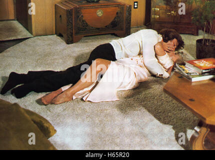 Scorchy, USA 1976, Regie : Howard Avedis, acteurs : Connie Stevens, Cesare Danova Banque D'Images