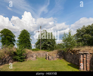 Image d'Ovraby la ruine de l'église à l'extérieur de Halmstad, Suède. Banque D'Images