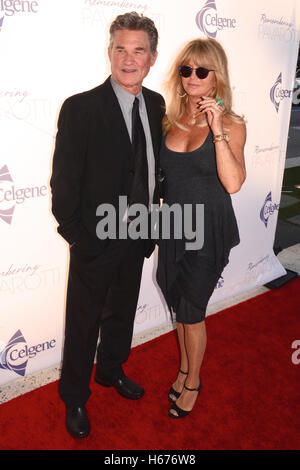 Kurt Russell et Goldie Hawn assiste à l'Institut Salk Benefit concert "Pavarotti souvenir' avec des spectacles de Renée Fleming et Plácido Domingo au Pavillon Dorothy Chandler, le 25 septembre 2015 à Los Angles CA. Banque D'Images