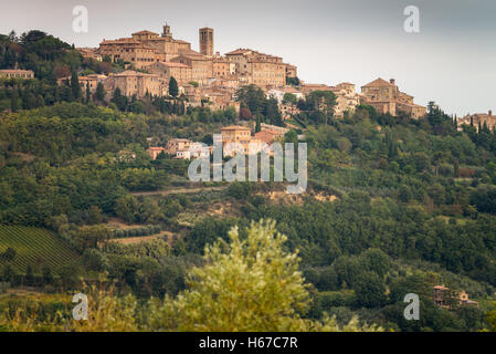 Ville de Montepulciano, Toscane, Italie, Union européenne, Europe Banque D'Images