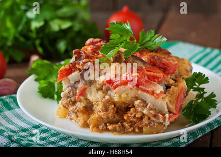 La Moussaka - un plat traditionnel grec Banque D'Images