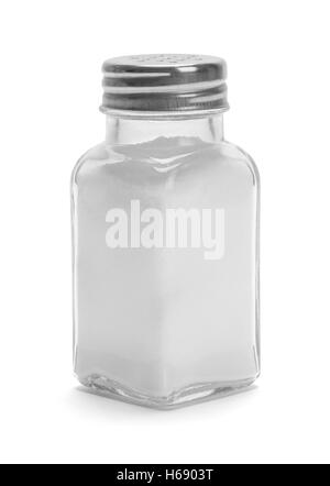 Salière en verre isolé sur fond blanc. Banque D'Images