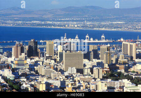 Vue de Signal Hill Road sur Cape Town, Western Cape, Afrique du Sud, l'Afrique Banque D'Images