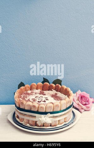 Gâteau tiramisu dessert italien traditionnel Banque D'Images