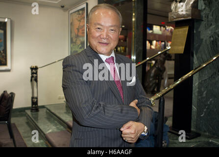 Monte Carlo, Monaco. 25 octobre, 2016. Monaco, 25 Octobre 2016 : Monaco World Sports Prix Légendes avec Kim, Grand Maître Jhong Uhk Kim | utilisée dans le monde entier : dpa Crédit/Alamy Live News Banque D'Images