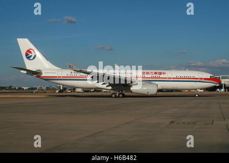 A330 China Eastern Banque D'Images