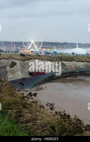 Roker Beach & Park Cliffe, Sunderland, lors de Sunderland Illuminations 2016 Banque D'Images