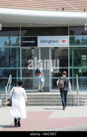 La gare ferroviaire de gillingham Banque D'Images