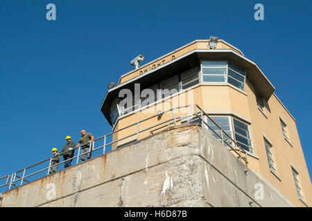 USA & Canada border. Saint Lawrence Seaway, un système d'écluses, de canaux et de satellite au Canada et aux États-Unis. Banque D'Images