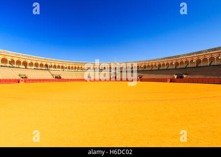 Séville, Espagne. Plaza de Toros (Arènes). Banque D'Images