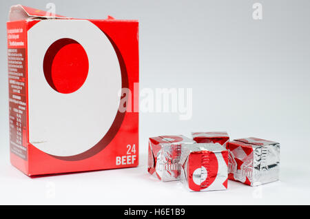 Fort de cubes de bouillon de bœuf Oxo Banque D'Images