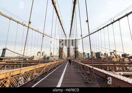 Vue de la ville de Broklyn vu depuis le pont de Brooklyn. Banque D'Images