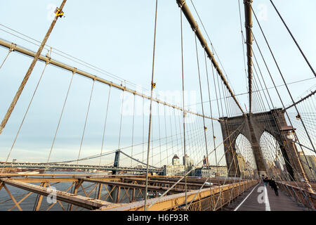Vue de la ville de Broklyn vu depuis le pont de Brooklyn. Banque D'Images