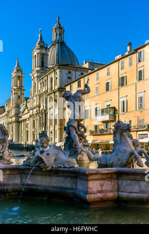 Fontaine de Neptune, Piazza Navona, Rome, Latium, Italie Banque D'Images