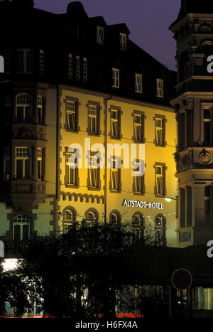 Allemagne, Trèves, l'hôtel à la Porta Nigra. Banque D'Images