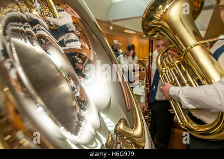 Close-up détails des instruments de musique en cours de lecture. Banque D'Images