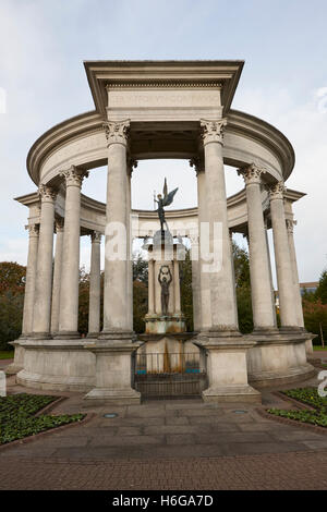 Welsh National War Memorial alexandra gardens cathays park Cardiff Wales United Kingdom Banque D'Images