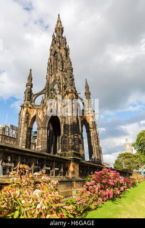 Photo du célèbre Scott Monument à Édimbourg, Écosse Banque D'Images