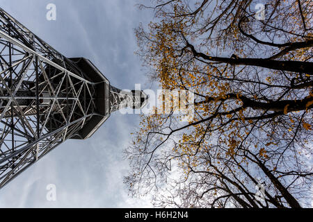 Petrin Hill Prague Lookout Tower, Prague, République tchèque Banque D'Images