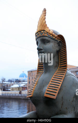Eguptian ancienne statue de sphinx à Saint-Pétersbourg, Russie Banque D'Images