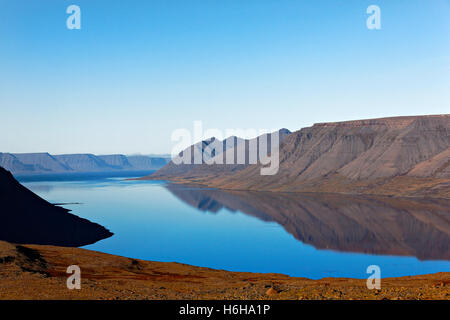 Paysage de fjord, Westfjords, l'Islande, de l'Atlantique Nord, Europe Banque D'Images