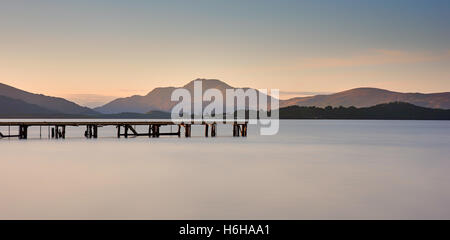 Le Loch Lomond coucher du soleil Banque D'Images