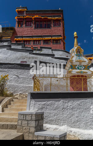 Thikse Monastery, le Gompa largets en Europe centrale le Ladakh et noté pour ressembler à du Palais du Potala à Lhassa Banque D'Images