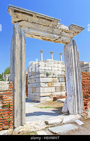 Les ruines de la st. Johns basilique construite au 5ème siècle par l'empereur Justinien sur la Colline Ayasuluk, Selçuk, Ephèse Banque D'Images