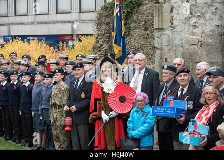 Brentwood, Essex, 29 octobre 2016 Lancement de l'appel du pavot, Brentwood, Essex Crédit : Ian Davidson/Alamy Live News Banque D'Images