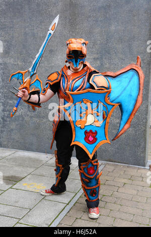 Londres, Royaume-Uni. 29 octobre 2016. Les participants portant à la deuxième journée du costume MCM London Comic Con, l'un des plus grands événements de la culture pop au Royaume-Uni ayant lieu à Excel London. Crédit : Paul Brown/Alamy Live News Banque D'Images