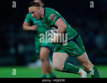 RDS Arena, Dublin, Irlande. 29 Oct, 2016. Pro12 Rugby Guinness. Leinster contre le Connacht. Shane Delahunt (Connacht) brise. Credit : Action Plus Sport/Alamy Live News Banque D'Images