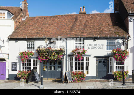 17e siècle Le Horse & Groom Inn, Broad Street, New Alresford, Hampshire, Angleterre, Royaume-Uni Banque D'Images