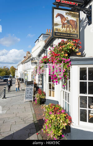 17e siècle Le Horse & Groom Inn, Broad Street, New Alresford, Hampshire, Angleterre, Royaume-Uni Banque D'Images