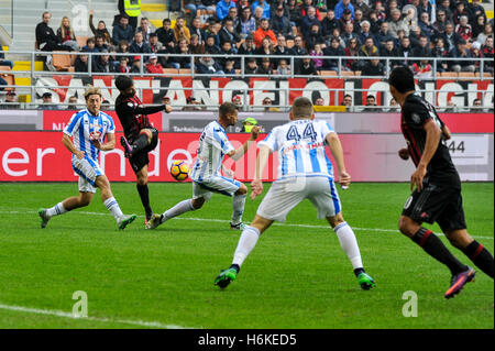 San Siro, Milan, Italie. 30Th Oct, 2016. Au cours de l'action de football Serie A, AC Milan et Pescara. © Plus Sport Action/Alamy Live News Banque D'Images