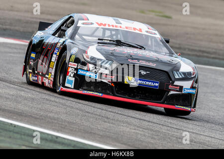 Adria, Rovigo, Italie - le 17 septembre 2016 : Alex Caffi Motorsports équipe, entraînée par Alex Caffi, lors de course à la Nascar Whelen Banque D'Images