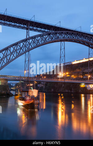 Douro et Pont Dom Luis I, Porto, Portugal Banque D'Images