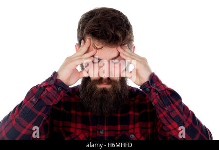 Beaux hommes avec longue barbe couvrant les oreilles isolé sur fond blanc Banque D'Images