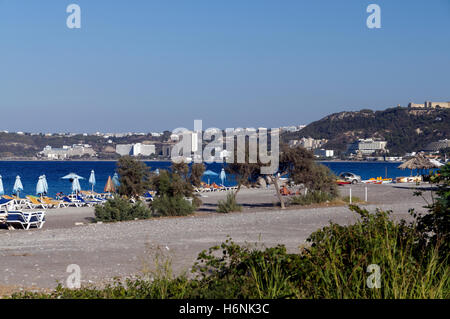 Ialyssos Beach, Rhodes, Dodécanèse, Grèce. Banque D'Images