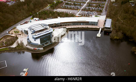 Drone aérien voir Loch Lomond Shores Balloch Ecosse Banque D'Images