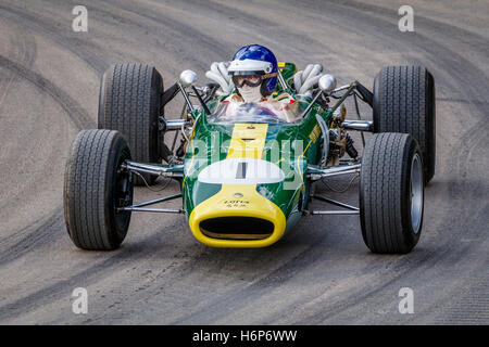 Jim Clarke 1966 Lotus 43 BRM-voiture gagnante du Grand Prix avec Jackie Stewart au Goodwood Festival of Speed 2016, Sussex, UK. Banque D'Images