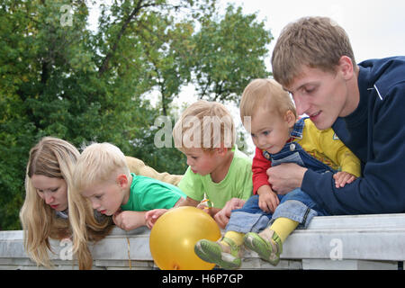 Homme Femme Homme personnes personnes folklorique les droits de l'homme santé de l'homme hommes gros gros énorme imposant puissant extrême Banque D'Images