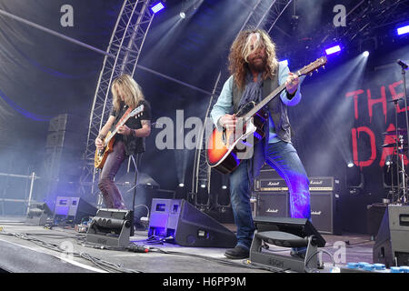 Les marguerites morts en live au Musikmesse 2016 (Doug Aldrich, John Corabi) Banque D'Images