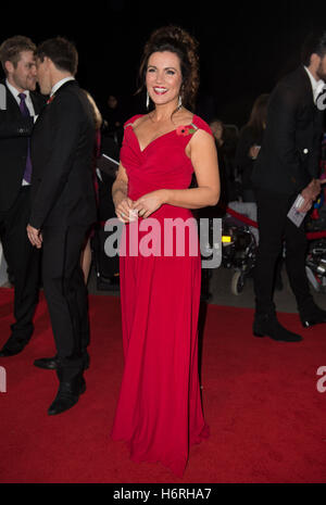 Londres, ANGLETERRE - 31 OCTOBRE : Susanna Reid assiste à la fierté de la Grande-Bretagne des prix à l'hôtel Grosvenor House le 31 octobre 2016 à Londres, en Angleterre. Banque D'Images